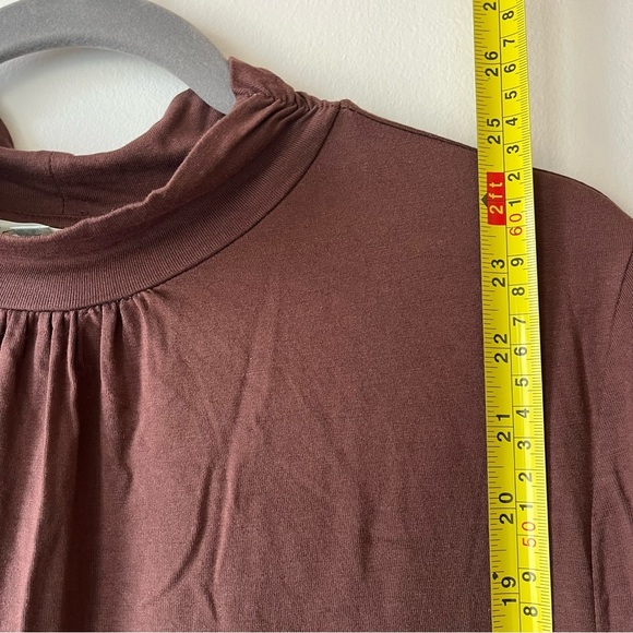 Cleo petites brown mock neck long sleeve top size large soft stretchy minimalist - Picture 5 of 8